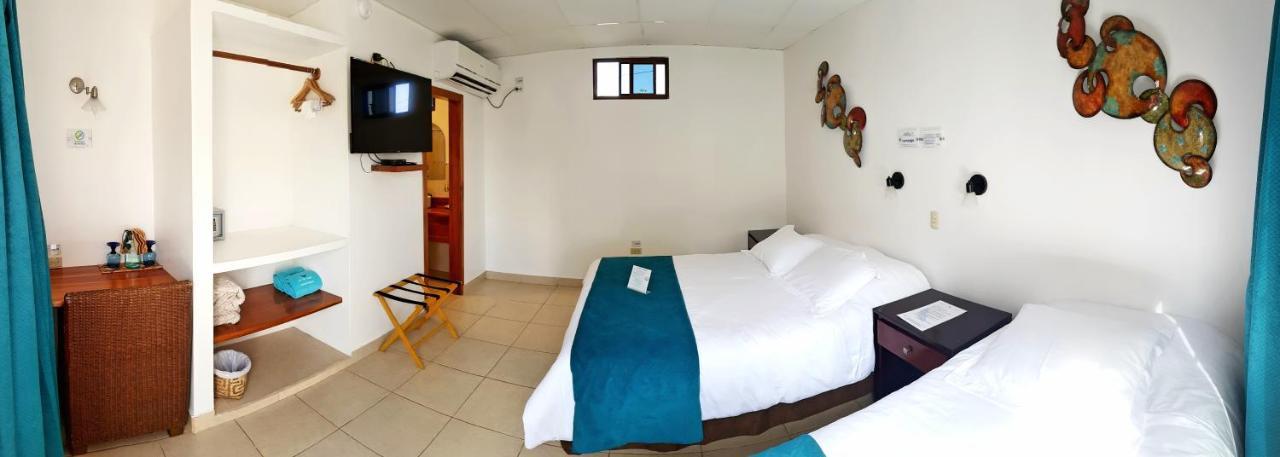 Isamar Hotel Puerto Villamil Zewnętrze zdjęcie