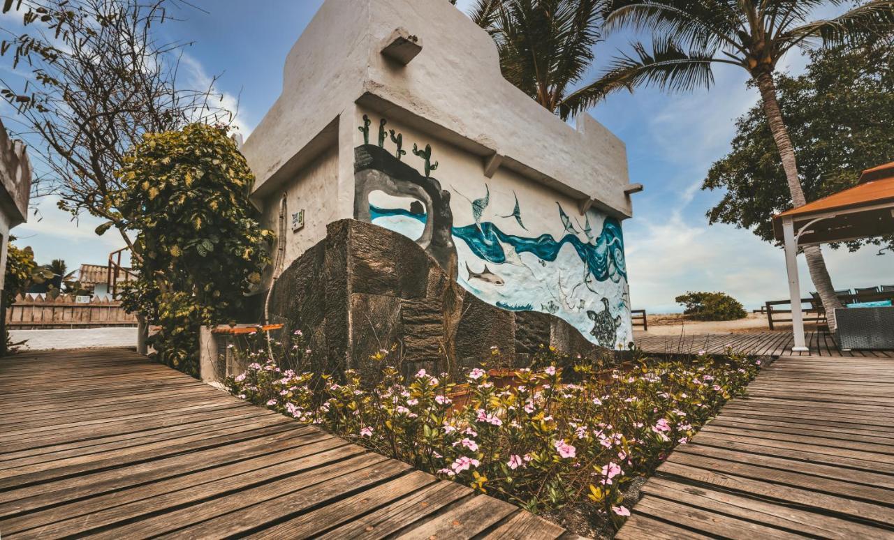 Isamar Hotel Puerto Villamil Zewnętrze zdjęcie