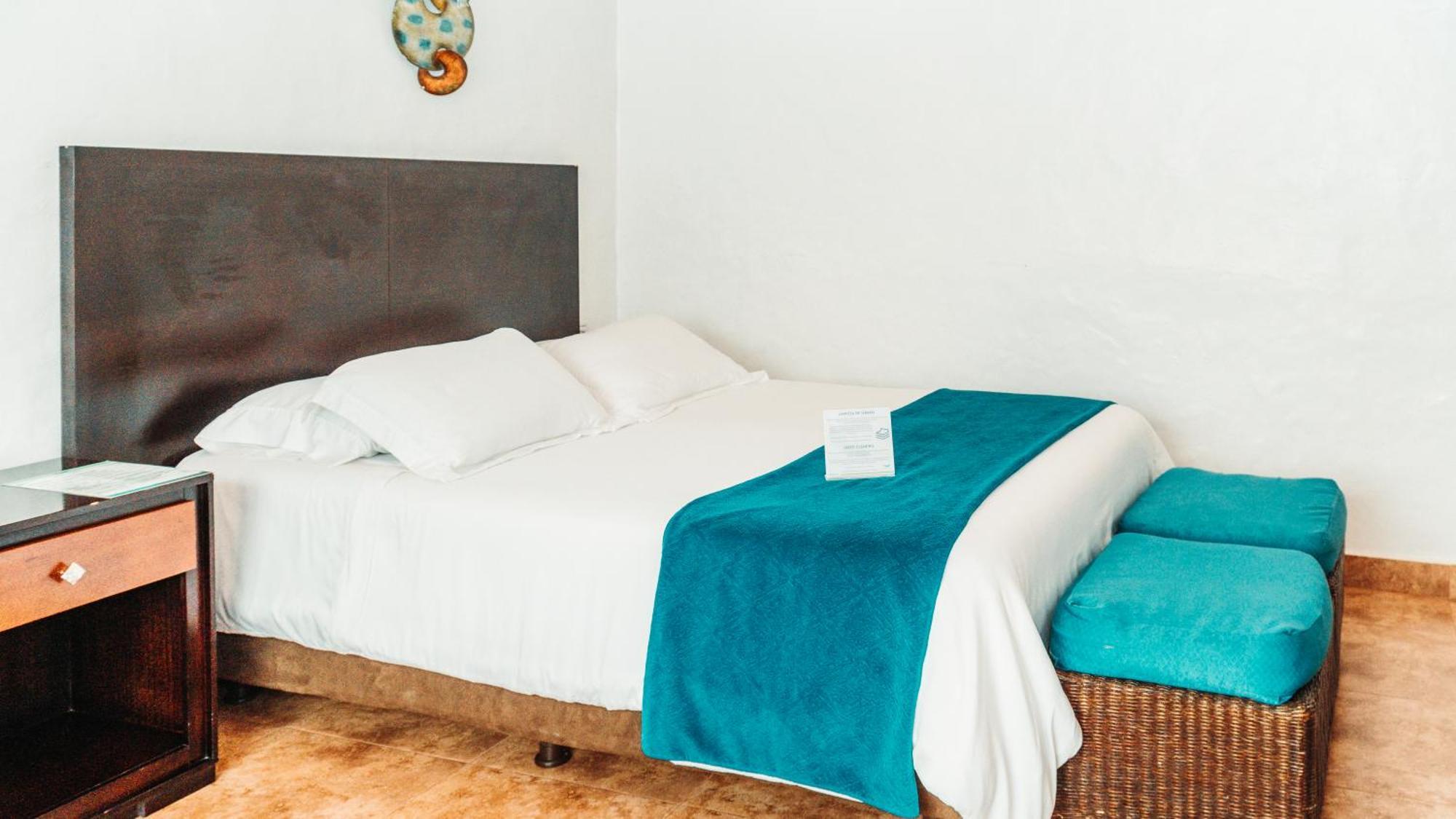 Isamar Hotel Puerto Villamil Zewnętrze zdjęcie
